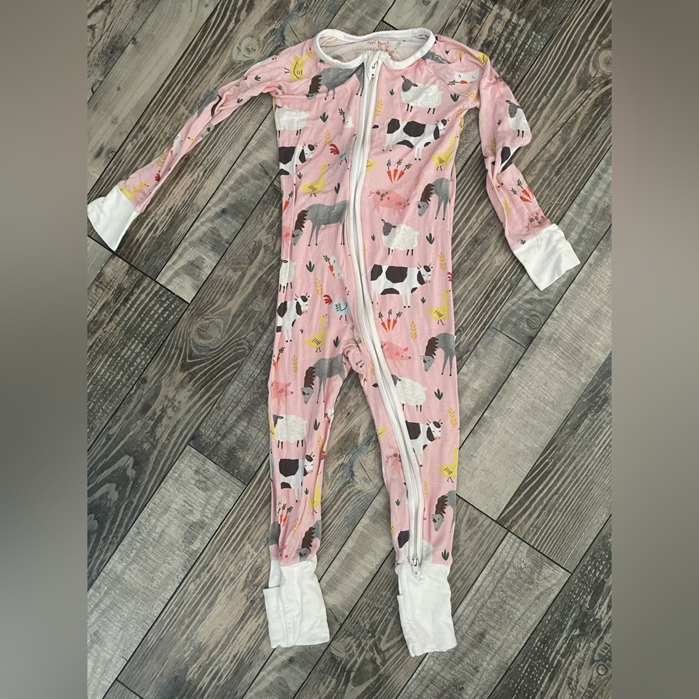 Pink farm little sleepies 18/24m